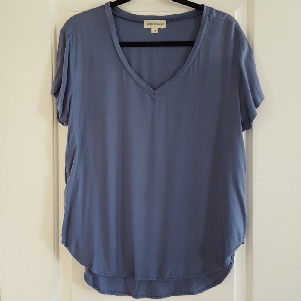 cloth & stone v-neck shirt
